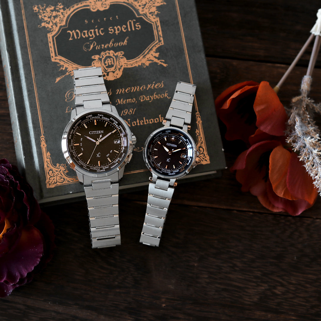 「Night walk in Paris」をテーマに、月明りに照らされたパリの石畳を表現したペアモデルです⌚🌕