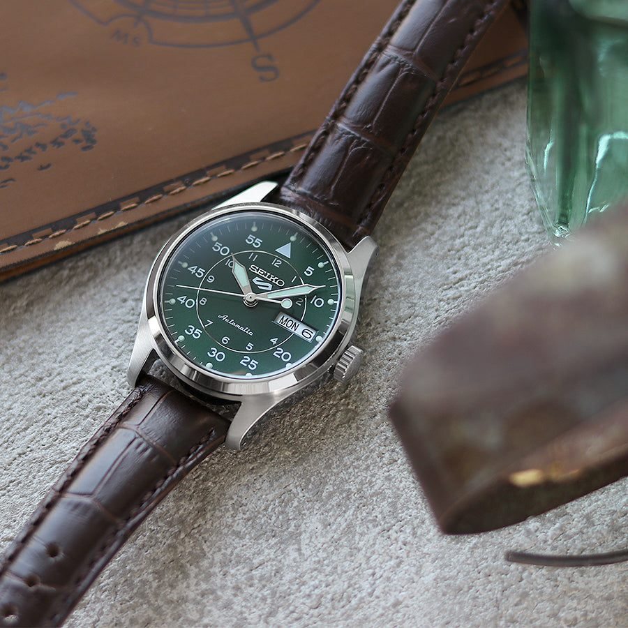 Suits Styleシリーズより、アーカイブをベースとしたケース径36のモデルが登場⌚