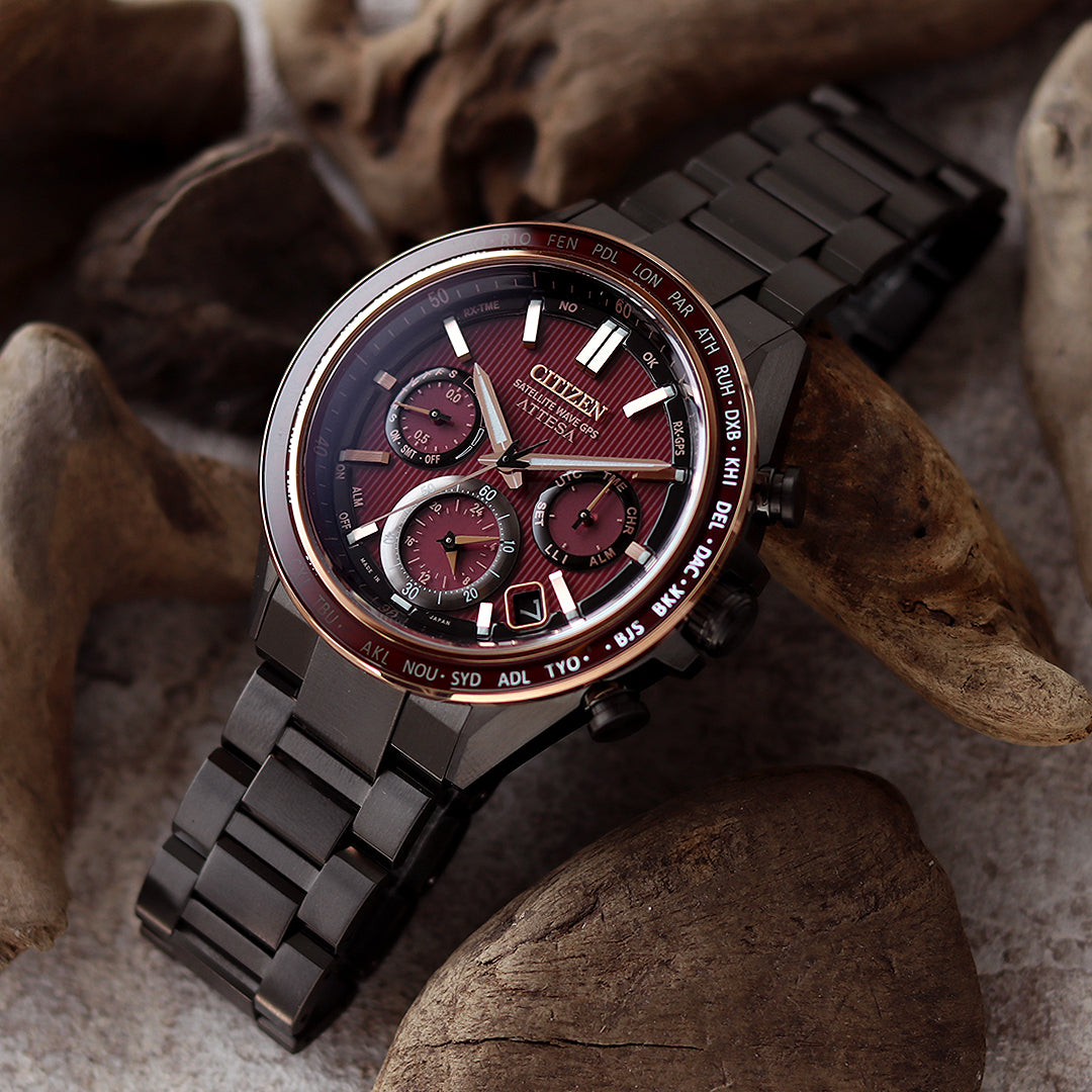 夏の宵空で深紅に輝く一等星アンタレスをモチーフにした限定モデル✨⌚ 🌟