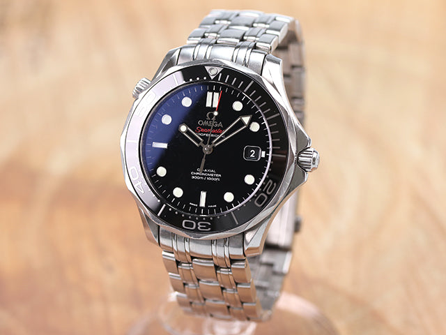 OMEGA / オメガシーマスターダイバー 300M コーアクシャルのオーバーホール事例と修理料金について