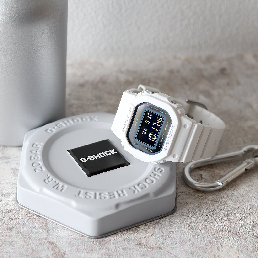 G-SHOCKのアイコンモデルであるDW-5600を小型化・薄型化したモデル😎✨