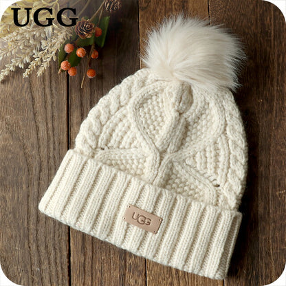 アグ ニット帽 メンズ レディース ブランド UGG CABLE BEANIE WITH POM ロゴ 100819 Cream 帽子 100819-CRM