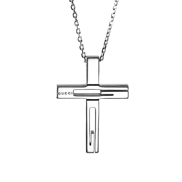 GUCCI グッチ GGクロスシルバーネックレス 十字架 美品 GUCCI グッチ ネックレス 十字架 シルバー クロス カットアウト