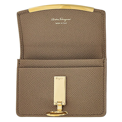 フェラガモ 名刺入れ レディース ブランド Ferragamo 22D198PEBBLE CARAW 714 931 キャメル 22D198PEBBLE-CARAW-714-931