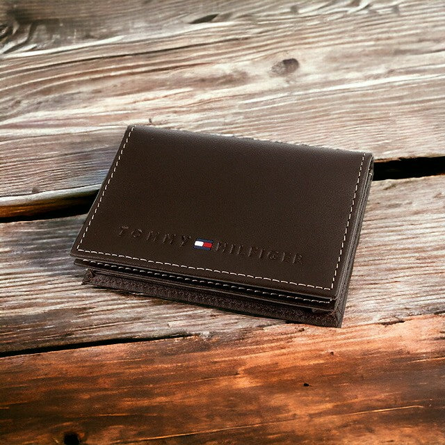 トミー ヒルフィガー カードケース メンズ ブランド Wellesley Leather 革 レザー 31TL20X014-200 ブラウン 小物 31TL20X014-200