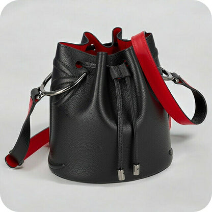 クリスチャン　ルブタン ショルダーバッグ レディース ブランド CHRISTIAN LOUBOUTIN 3235080 ブラック/レッド 3235080-CM53