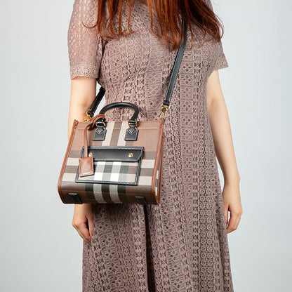 バ－バリ－ ハンドバッグ レディース ブランド BURBERRY チェック 8069661 ブラウン 8069661