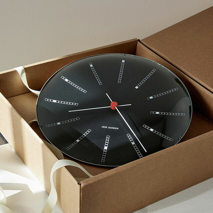 アルネ ヤコブセン 21cm クォーツ 電池式 掛時計 ブランド メンズ レディース ARNE JACOBSEN AJ43636 アナログ ブラック 黒 AJ43636