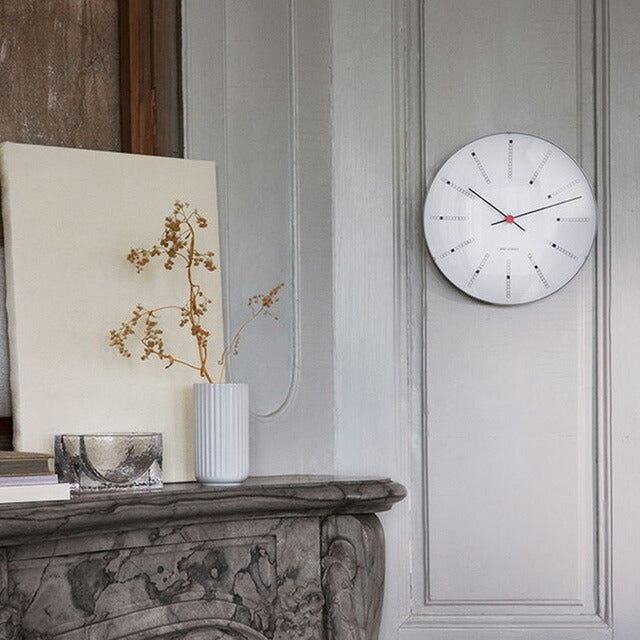 アルネ ヤコブセン 29cm クォーツ 電池式 掛時計 ブランド メンズ レディース ARNE JACOBSEN AJ43640 アナログ ホワイト 白 AJ43640