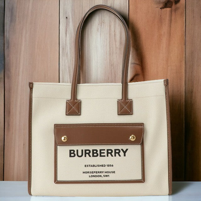 バーバリー BURBERRY 8044138 A1395 ツートン キャンバス