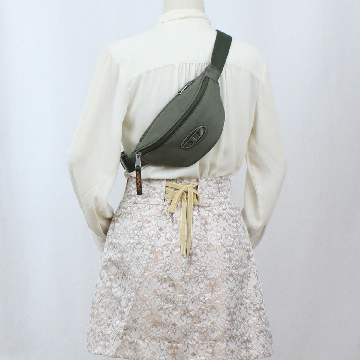 ディーゼル ボディバッグ ユニセックス ポリエステル X08902 カーキ系