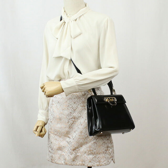 フェラガモ ハンドバッグ レディース ブランド FERRAGAMO イタリア 21-2193 ブラック バッグ FER21-2193011