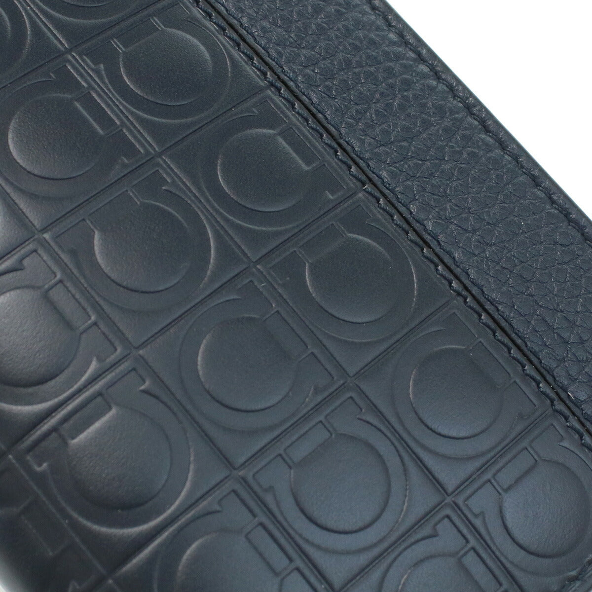 フェラガモ 長財布二折 メンズ PEBBLE CALF カーフ イタリア 66-A147 ネイビー系 財布 FER66-A147021