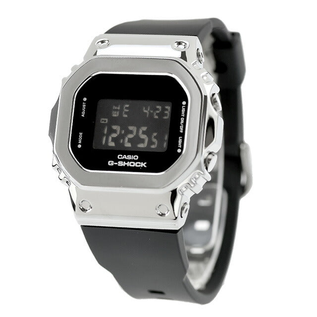 ジーショック　G-SHOCK　GM-S5600　電池新品　比較的美品 gショック ジーショック G-SHOCK クォーツ 電池式 GM-S5600UGB-1