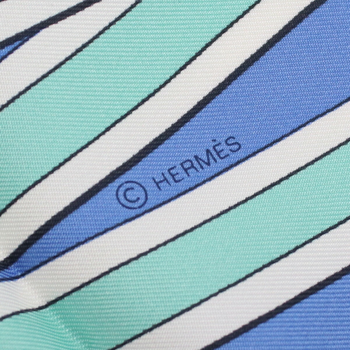 エルメス スカーフ レディース シルク100% フランス CARRE TWILL ブルー系 マルチカラー 小物 HERCARRETWILL171