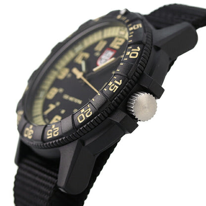 ルミノックス 0320シリーズ レザーバック シータートル ジャイアント 44mm 0333 LUMINOX メンズ 腕時計 ブラック 時計 l0333
