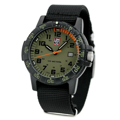 ルミノックス 0320シリーズ レザーバック シータートル ジャイアント 44mm 0337 LUMINOX メンズ 腕時計 カーキ ブラック l0337