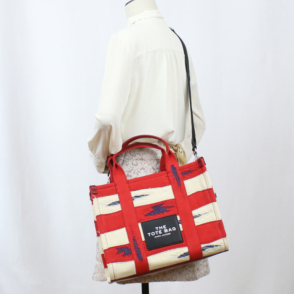 マークジェイコブス トートバッグ レディース デニム ベトナム H059M12FA22 RED DENIM MULTI レッド系 バッグ MAJH059M12FA22011