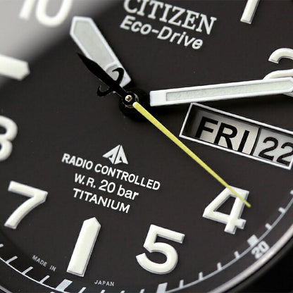Citizen Promaster Eco-Drive Solar Radio Titanium Men&