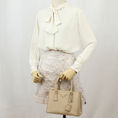 プラダ ハンドバッグ レディース SAFFIANO LUX レザー イタリア 1BA896 SABBIA ベージュ系 バッグ PRA1BA896051