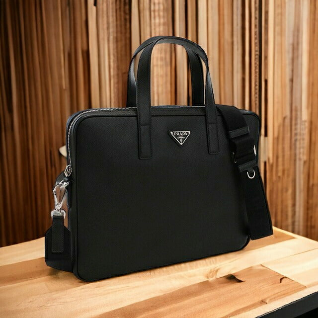 プラダ ブリーフケース メンズ SAFFIANO TRAVEL レザー イタリア 2VE368 NERO ブラック バッグ PRA2VE368031