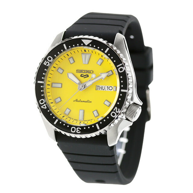 Seiko 5 Sports SKX系列自动观看品牌男士精工5 Sports SBSA307模拟黄色在日本SBSA307