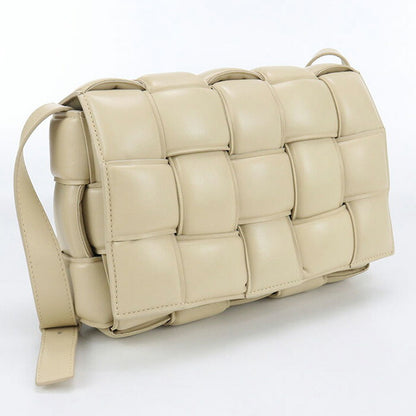 中古 ボッテガヴェネタ 斜め掛け ショルダーバッグ レディース BOTTEGA VENETA イントレチャート パデット カセット 591970 VCQR1 9782 USDBO100260011