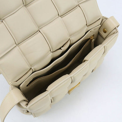 中古 ボッテガヴェネタ 斜め掛け ショルダーバッグ レディース BOTTEGA VENETA イントレチャート パデット カセット 591970 VCQR1 9782 USDBO100260011