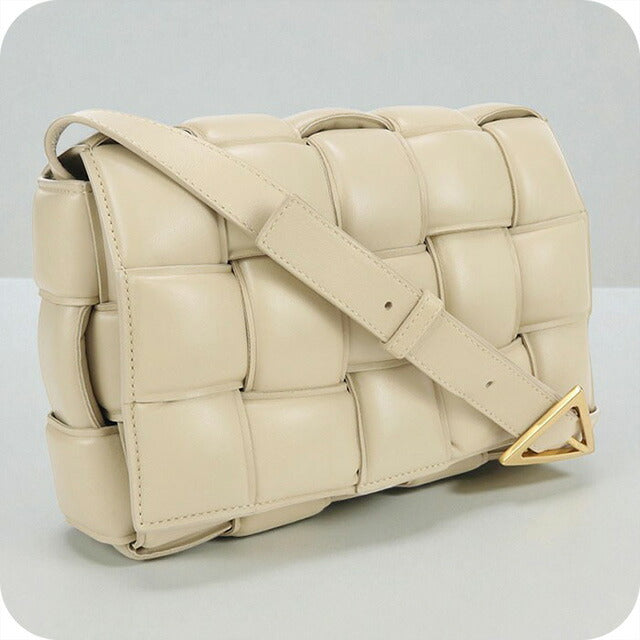 中古 ボッテガヴェネタ 斜め掛け ショルダーバッグ レディース BOTTEGA VENETA イントレチャート パデット カセット 591970 VCQR1 9782 USDBO100260011