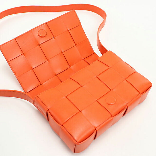 二手 Bottega Veneta 斜挎单肩包 男女通用 BOTTEGA VENETA Cassette 中号斜挎包 737950 USDBO111504011