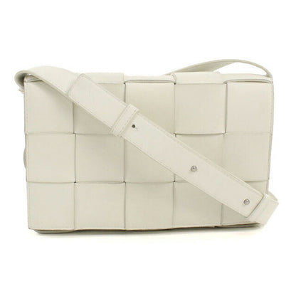 中古 ボッテガ・ヴェネタ 斜め掛け ショルダーバッグ メンズ ブランド BOTTEGA VENETA マキシイントレチャート カセット 578004 ホワイト USDBO112864011