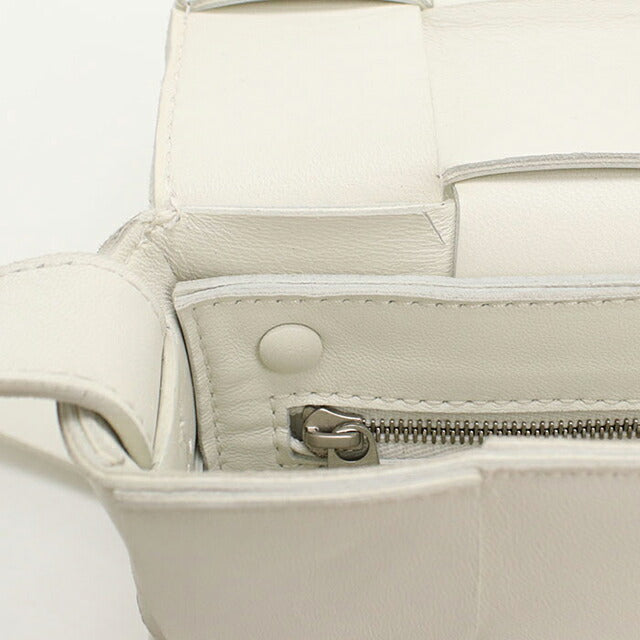 中古 ボッテガ・ヴェネタ 斜め掛け ショルダーバッグ メンズ ブランド BOTTEGA VENETA マキシイントレチャート カセット 578004 ホワイト USDBO112864011