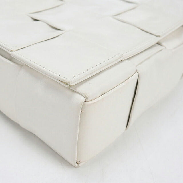 中古 ボッテガ・ヴェネタ ショルダーバッグ レディース ブランド BOTTEGA VENETA カセット  ホワイト USDBO117415011