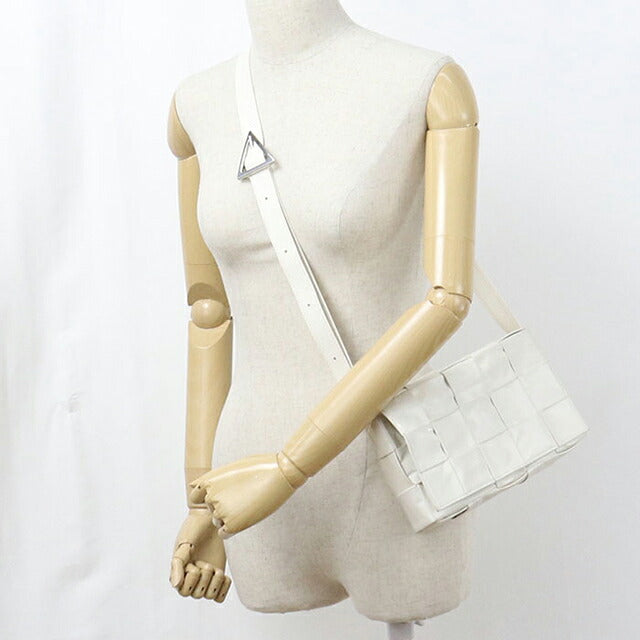 中古 ボッテガ・ヴェネタ ショルダーバッグ レディース ブランド BOTTEGA VENETA カセット  ホワイト USDBO117415011
