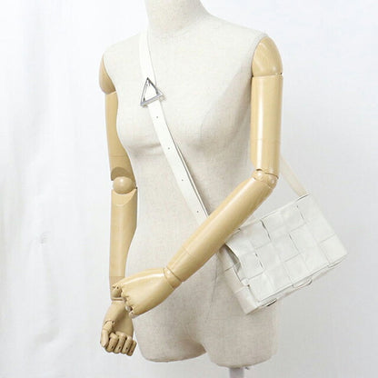 中古 ボッテガ・ヴェネタ ショルダーバッグ レディース ブランド BOTTEGA VENETA カセット  ホワイト USDBO117415011