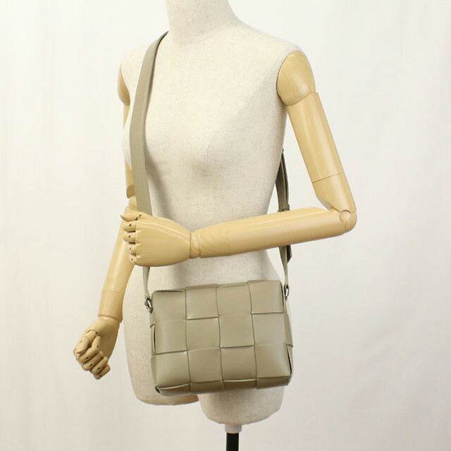 中古 ボッテガヴェネタ 斜め掛け ショルダーバッグ レディース ブランド BOTTEGA VENETA マキシ イントレチャート カーキ バッグ USDBO97274011