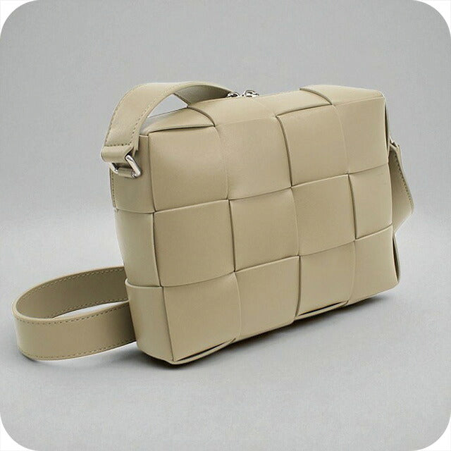 中古 ボッテガヴェネタ 斜め掛け ショルダーバッグ レディース ブランド BOTTEGA VENETA マキシ イントレチャート カーキ バッグ USDBO97274011