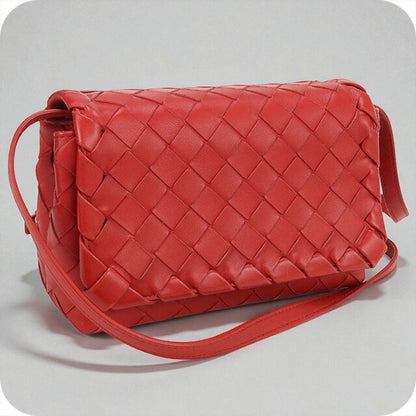 中古 ボッテガヴェネタ 斜め掛け ショルダーバッグ レディース ブランド BOTTEGA VENETA イントレチャート レザー レッド バッグ USDBO99248011