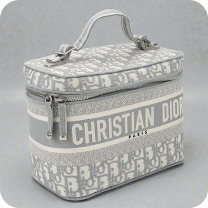 二手 Dior 化妆包 女士品牌 Dior Dior 旅行化妆包 灰色包 USDCD100269011