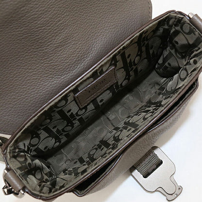 二手 Dior 单肩包 中性品牌 Dior Hit the Road 皮革卡其色包 USDCD101476011