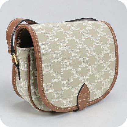 中古 セリーヌ 斜め掛け ショルダーバッグ レディース ブランド CELINE トリオンフキャンバス ミディアムフォルコバッグ レザー ベージュ USDCE104438011