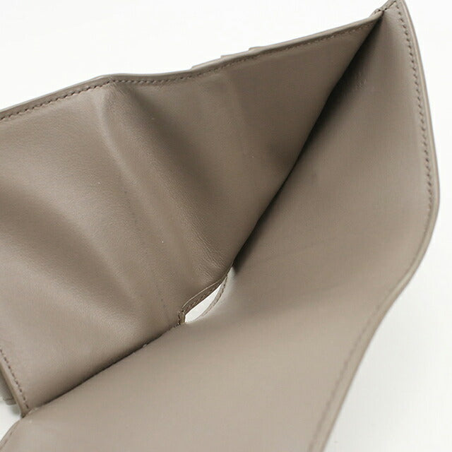中古 セリーヌ 三つ折り財布 三折財布 レディース ブランド CELINE トリオンフ スモール　フラップウォレット 10D783DPV.10BL ベージュ USDCE112697011