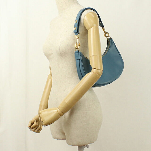 中古 セリーヌ ショルダーバッグ レディース ブランド CELINE ミディアム アヴァ ストラップバッグ レザー 196923DGQ.07DD ブルー USDCE119732011