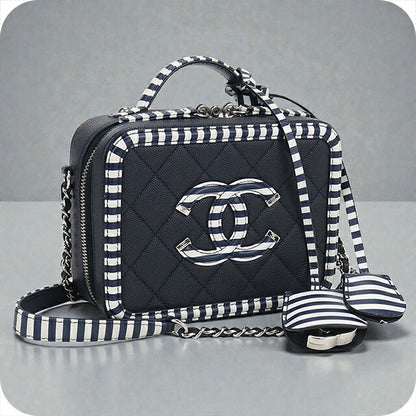 中古 シャネル ショルダーバッグ レディース ブランド CHANEL CCフィリグリー 2WAYバニティバッグ A93342 ネイビー バッグ USDCH103495011