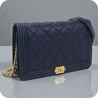 中古 シャネル チェーンウォレット レディース ブランド CHANEL ボーイシャネル ネイビー 財布 USDCH99932011
