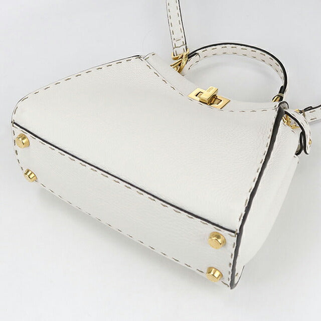 FENDI フェンディ ハンドバッグ エナメル ホワイト 中古 フェンディ ハンドバッグ レディース ブランド FENDI ピーカブー
