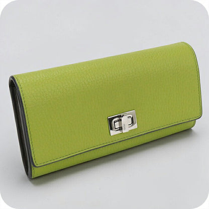 中古 フェンディ 長財布ニ折小銭入付き レディース ブランド FENDI ピーカブー コンチネンタルウォレット 8M0427 グリーン USDFE105618011
