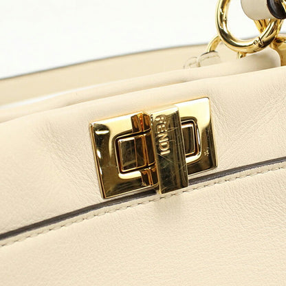 中古 フェンディ ハンドバッグ レディース ブランド FENDI ピーカブー 2WAY 8BN244 ホワイト USDFE114665011