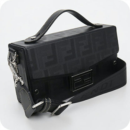 中古 フェンディ ハンドバッグ メンズ ブランド FENDI バゲット ソフトトランク 7VA565 ブラック USDFE115830011