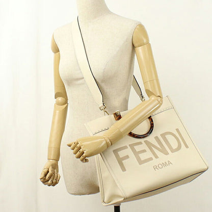 中古 フェンディ トートバッグ レディース ブランド FENDI  サンシャイン ミディアム 8BH386 ホワイト USDFE117487011